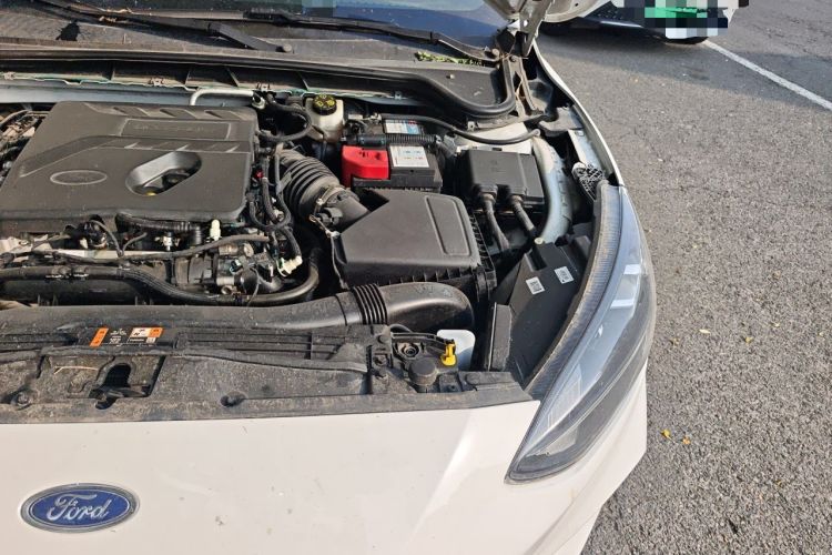 Used Ford Focus 2020 Hatchback EcoBoost 180 Automatic ST Line Engine Bay Left