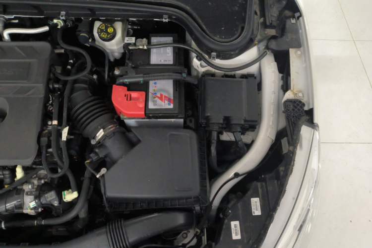 Used Ford Focus 2020 Sedan EcoBoost 180 Automatic Trend Edition Engine Bay Left