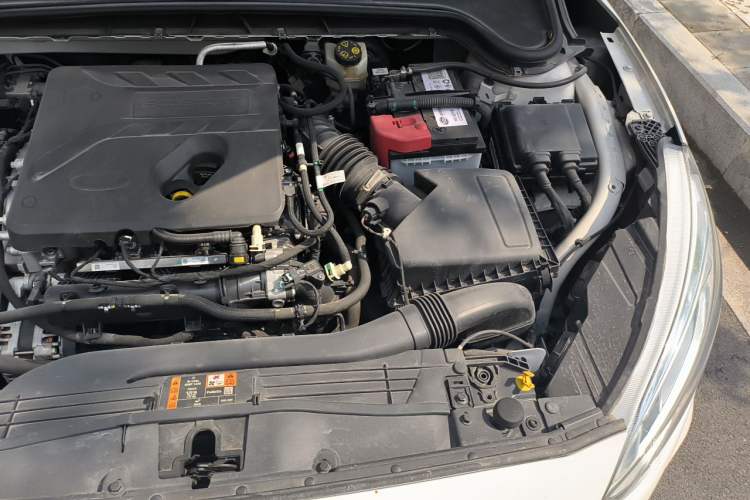 Used Ford Focus 2020 Sedan EcoBoost 180 Automatic Trend Edition Engine Bay Left