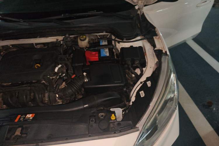 Used Ford Focus 2020 Sedan 1.5L Automatic Sharp Edition Engine Bay Left