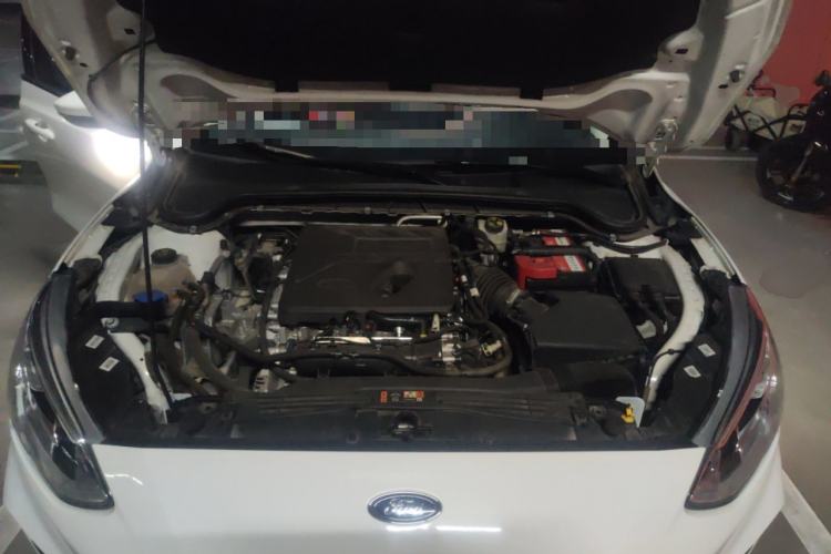 Used Ford Focus 2020 Hatchback EcoBoost 180 Automatic Trend Edition Engine Bay