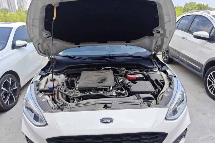 Used Ford Focus 2020 Hatchback EcoBoost 180 Automatic Trend Edition Engine Bay