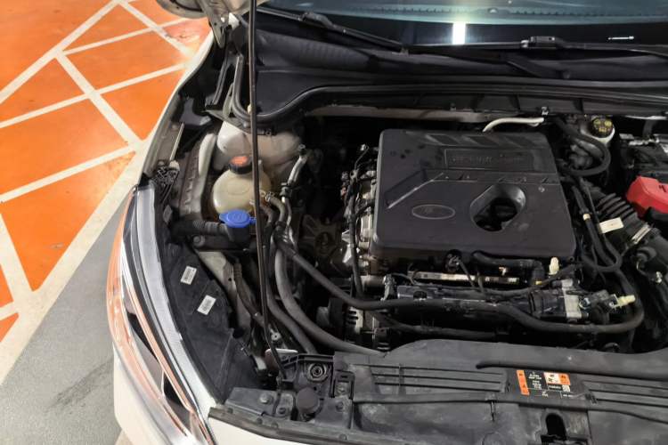 Used Ford Focus 2020 Sedan EcoBoost 180 Automatic Trend Edition Engine Bay Right
