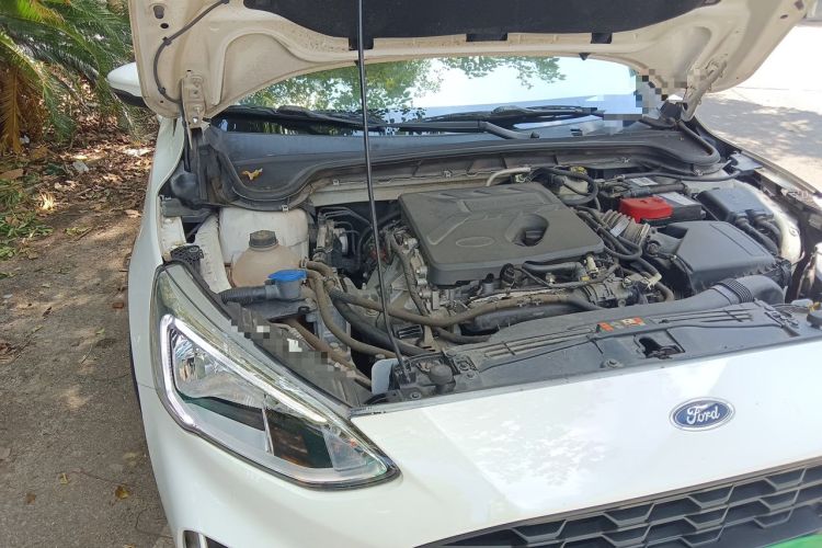 Used Ford Focus 2020 Sedan EcoBoost 180 Automatic Trend Edition Engine Bay Right