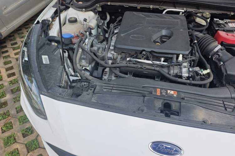 Used Ford Focus 2020 Hatchback EcoBoost 180 Automatic ST Line Engine Bay Right