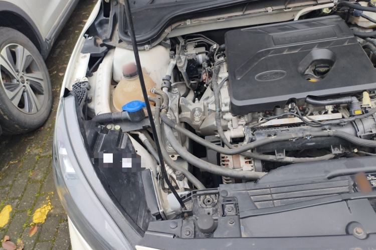 Used Ford Focus 2020 Sedan EcoBoost 180 Automatic ST Line Engine Bay Right