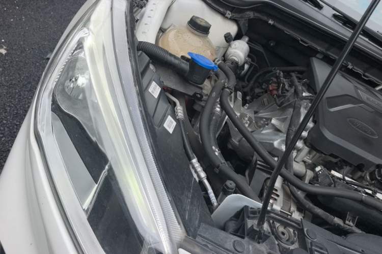 Used Ford Focus 2020 Sedan EcoBoost 180 Automatic Trend Edition Engine Bay Right