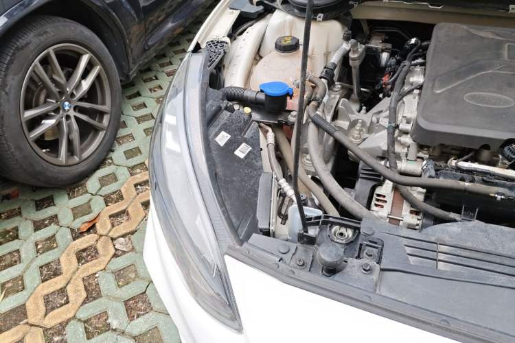 Used Ford Focus 2020 Hatchback EcoBoost 180 Automatic ST Line Engine Bay Right