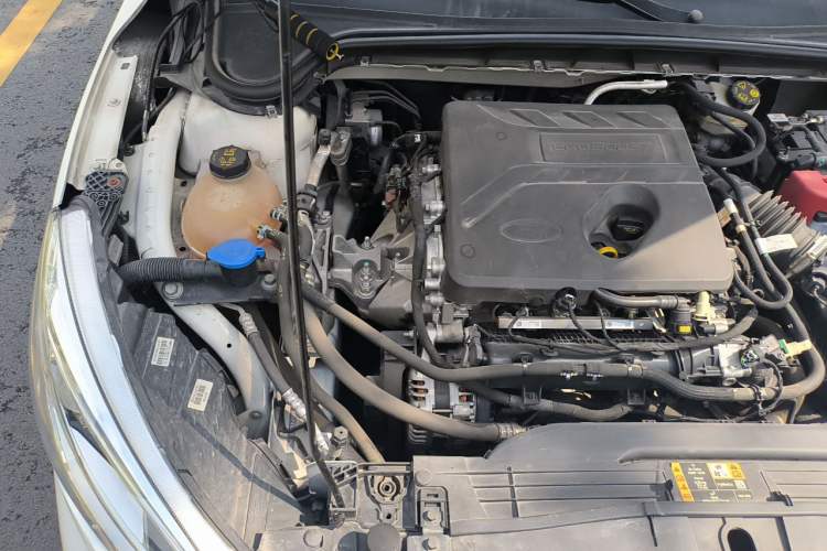 Used Ford Focus 2020 Sedan EcoBoost 180 Automatic Trend Edition Engine Bay Right
