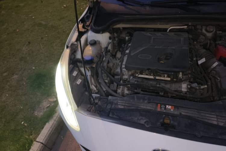 Used Ford Focus 2020 Sedan EcoBoost 180 Automatic Trend Edition Engine Bay Right