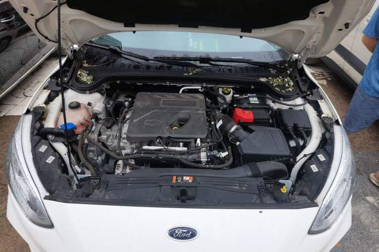 Used Ford Focus 2020 Sedan EcoBoost 180 Automatic Trend Edition Engine Bay