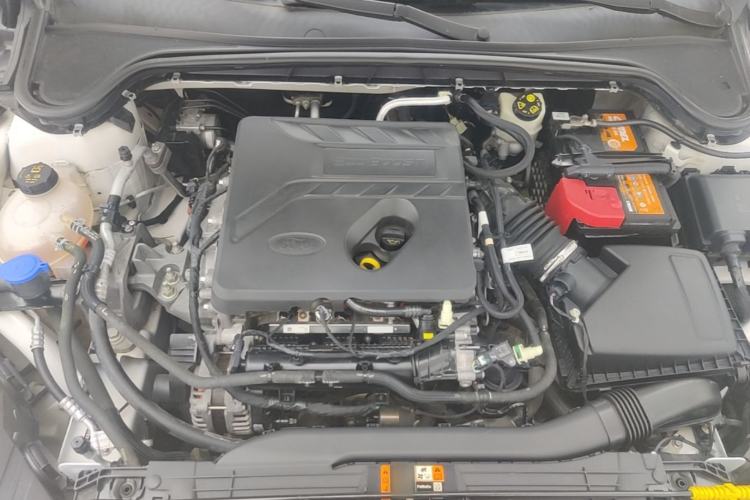 Used Ford Focus 2020 Sedan EcoBoost 180 Automatic Trend Edition Engine Bay