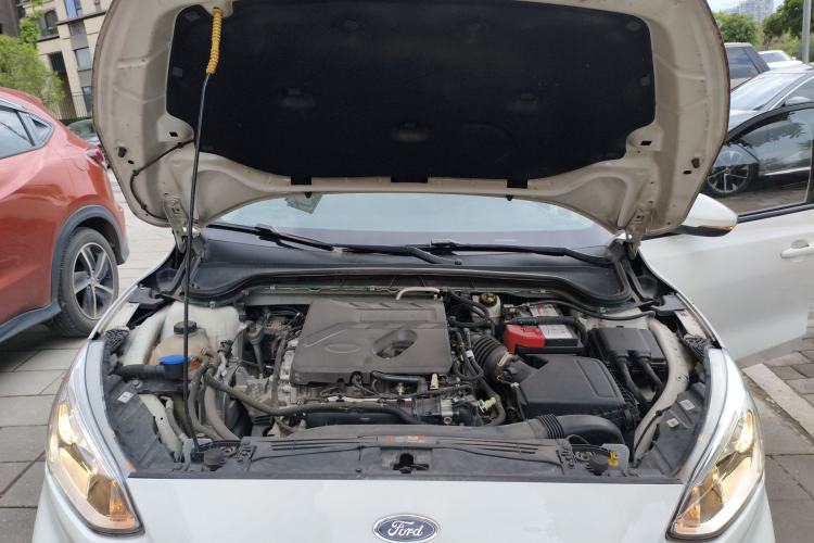 Used Ford Focus 2020 Sedan EcoBoost 180 Automatic Trend Edition Engine Bay