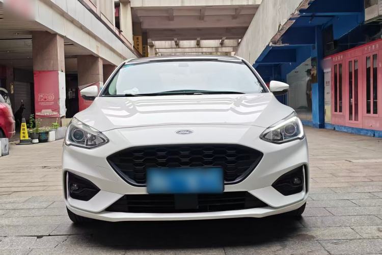 Used Ford Focus 2020 Sedan EcoBoost 180 Automatic Trend Edition Exterior 1