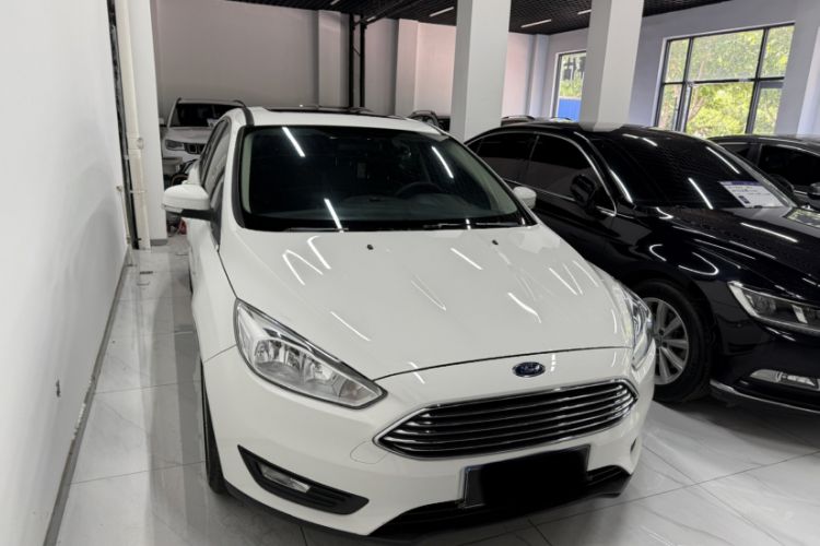 Used Ford Focus 2020 Hatchback Classic 1.5L Automatic Trendy Model Exterior 2
