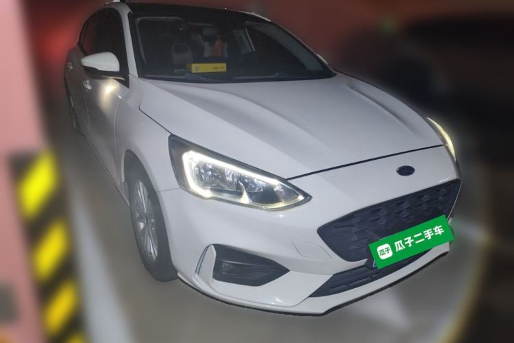 Used Ford Focus 2020 Sedan EcoBoost 180 Automatic Trend Edition Exterior 2