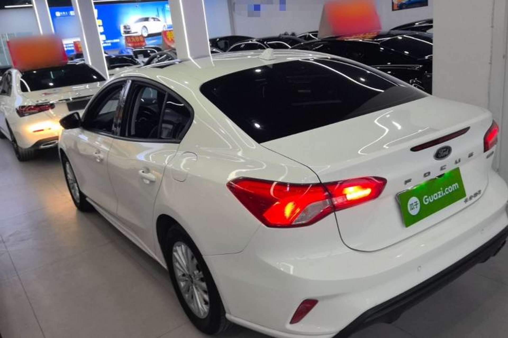 Used Ford Focus 2020 Sedan EcoBoost 180 Automatic Trend Edition Exterior 2