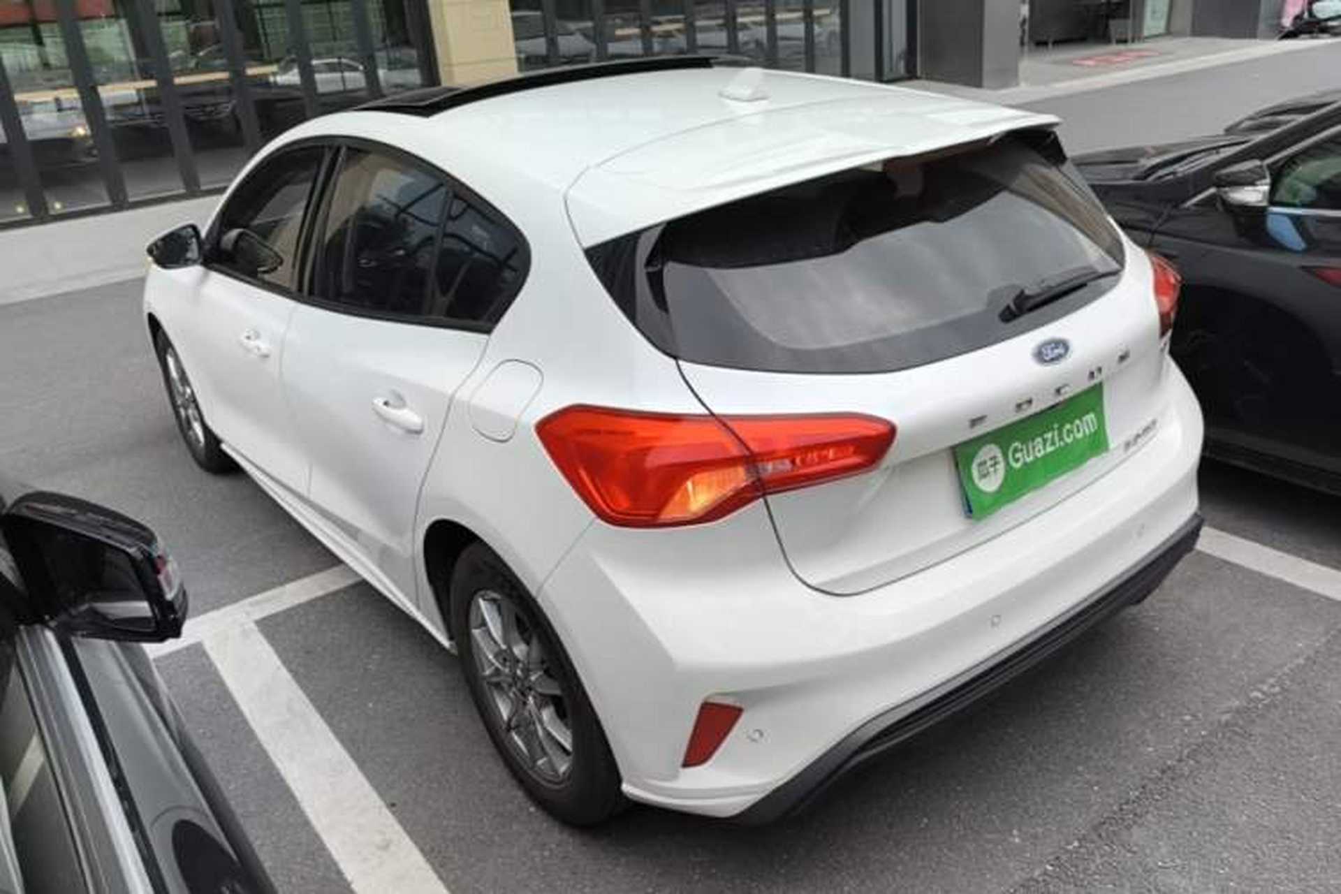 Used Ford Focus 2020 Hatchback EcoBoost 180 Automatic Trend Edition Exterior 2