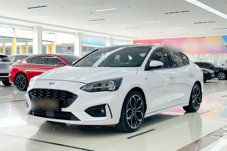 Used Ford Focus 2020 Sedan EcoBoost 180 Automatic ST Line Exterior 2