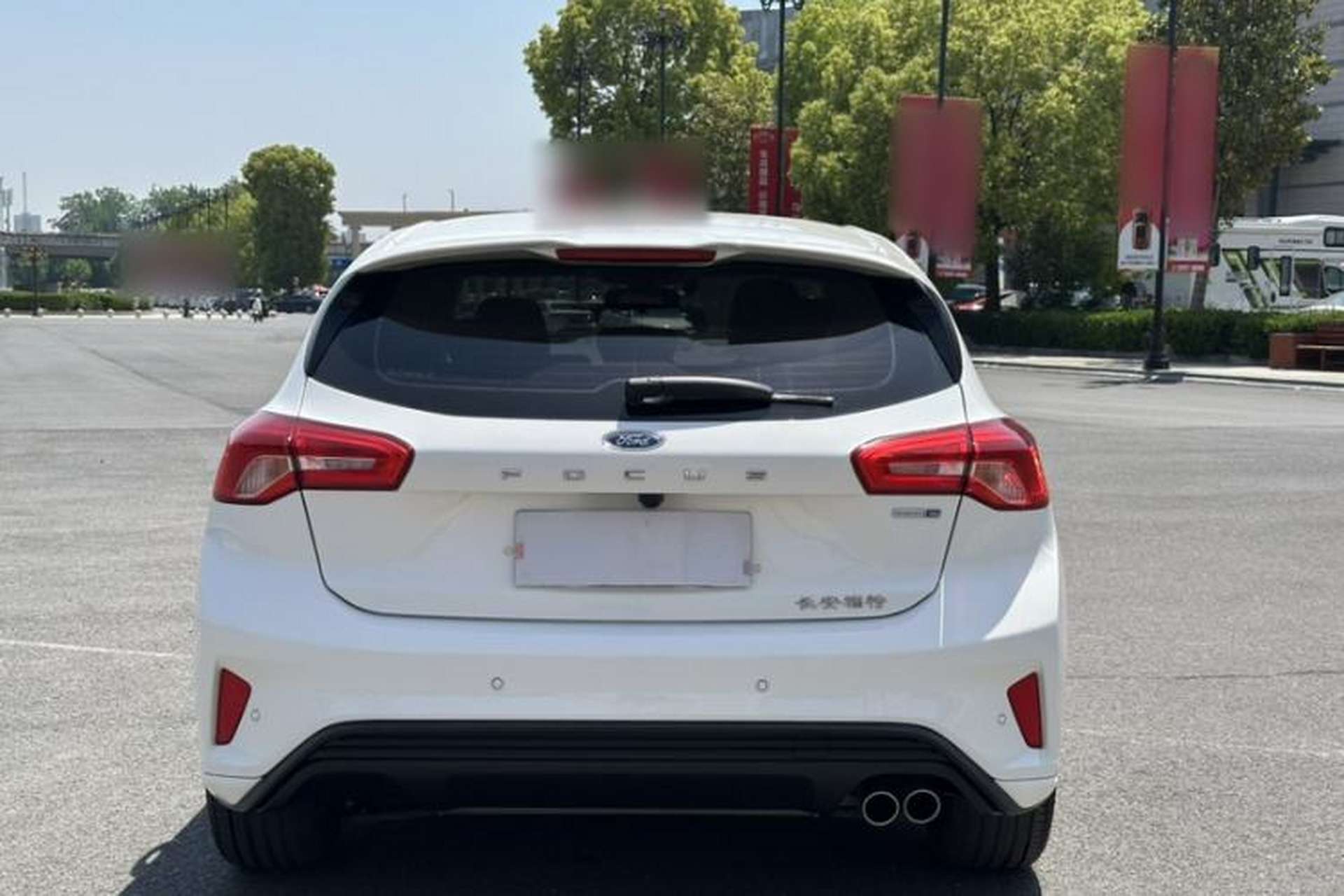 Used Ford Focus 2020 Hatchback EcoBoost 180 Automatic Trend Edition Exterior 4