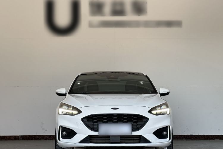Used Ford Focus 2020 Sedan EcoBoost 180 Automatic ST Line Exterior 4