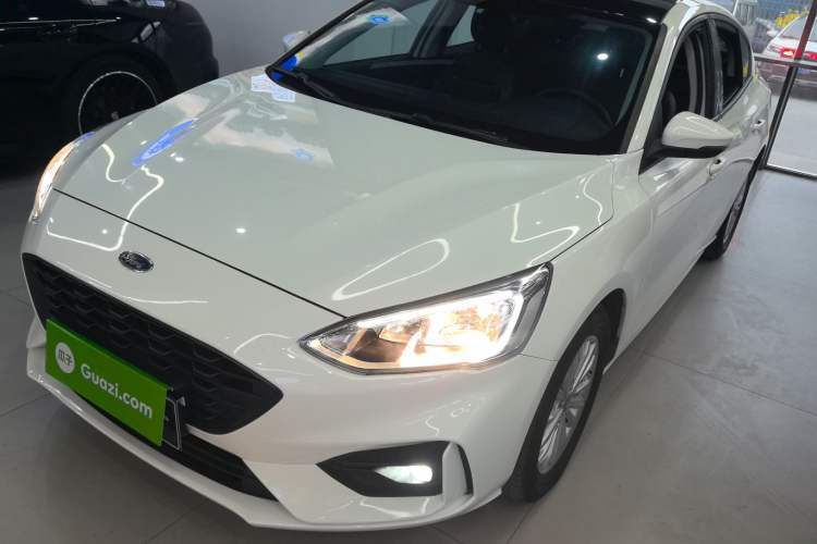 Used Ford Focus 2020 Sedan EcoBoost 180 Automatic Trend Edition Guazi used car, China used car export, Used car for sale, Used  cars, Cheapest cars for sale