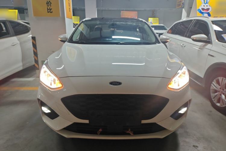 Used Ford Focus 2020 Sedan EcoBoost 180 Automatic Trend Edition Front