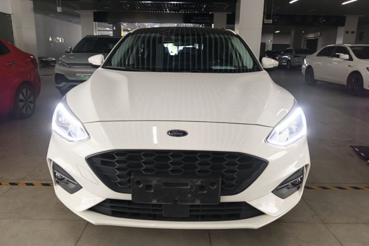 Used Ford Focus 2020 Hatchback 1.5L Automatic Sharp Edition Front