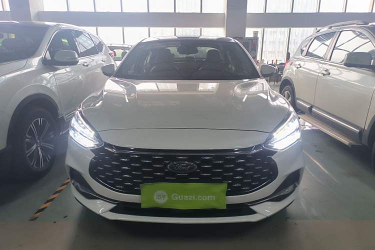 Used Ford Focus 2020 Sedan EcoBoost 180 Automatic Trend Edition Front