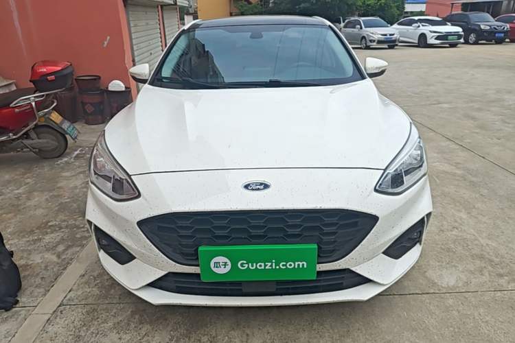 Used Ford Focus 2020 Sedan EcoBoost 180 Automatic Trend Edition Front