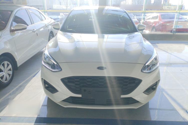 Used Ford Focus 2020 Hatchback EcoBoost 180 Automatic Trend Edition Front