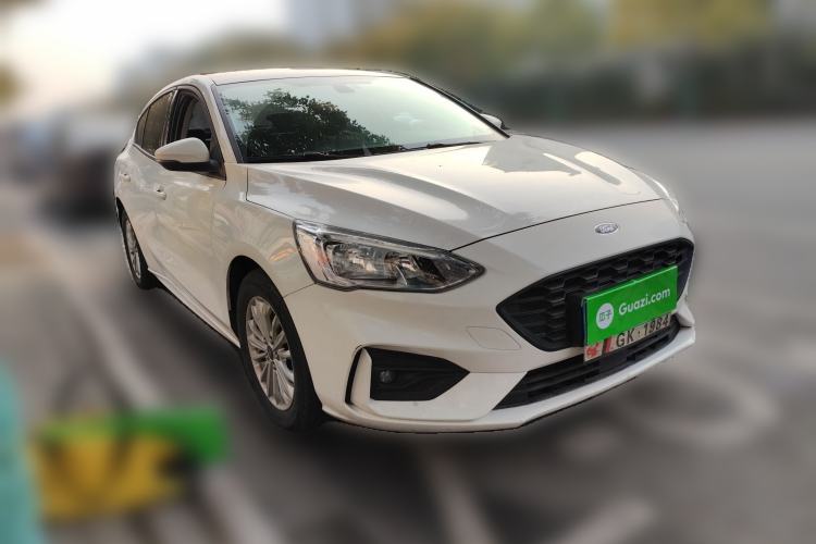 Used Ford Focus 2020 Sedan EcoBoost 180 Automatic Trend Edition Front Right 45 Deg