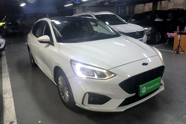 Used Ford Focus 2020 Sedan EcoBoost 180 Automatic Trend Edition Front Right 45 Deg
