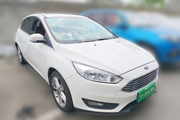 Used Ford Focus 2020 Hatchback Classic 1.5L Automatic Trendy Model Front Right 45 Deg