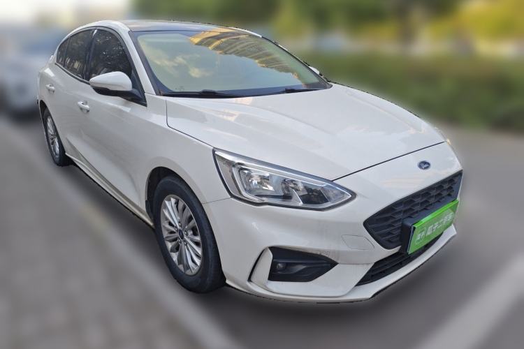 Used Ford Focus 2020 Sedan 1.5L Automatic Sharp Edition Front Right 45 Deg