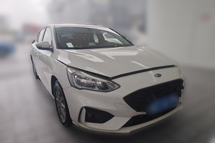 Used Ford Focus 2020 Hatchback EcoBoost 180 Automatic Trend Edition Front Right 45 Deg