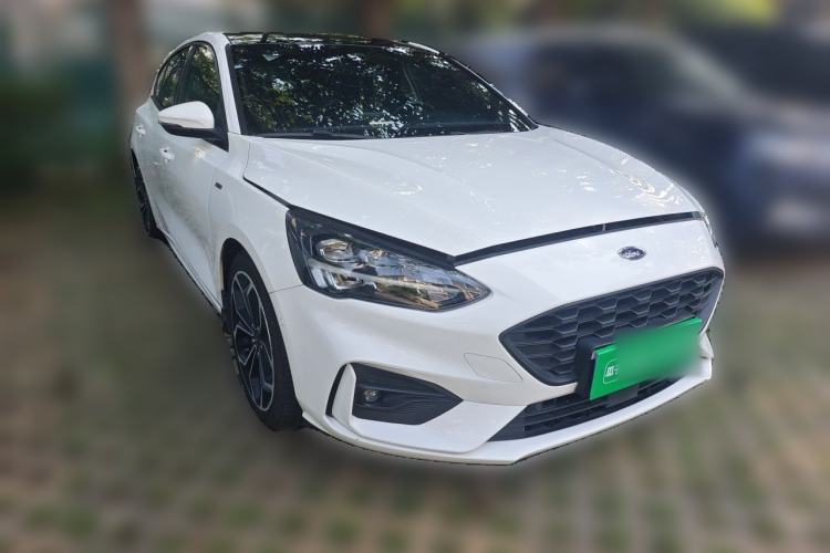 Used Ford Focus 2020 Hatchback EcoBoost 180 Automatic ST Line Front Right 45 Deg