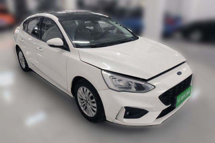 Used Ford Focus 2020 Sedan EcoBoost 180 Automatic Trend Edition Front Right 45 Deg