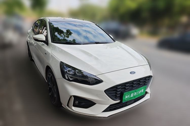 Used Ford Focus 2020 Sedan EcoBoost 180 Automatic ST Line Front Right 45 Deg