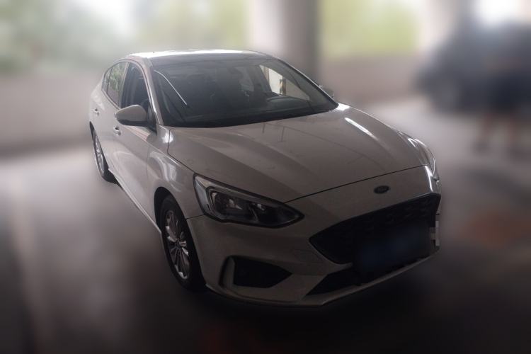 Used Ford Focus 2020 Sedan EcoBoost 180 Automatic Trend Edition Front Right 45 Deg