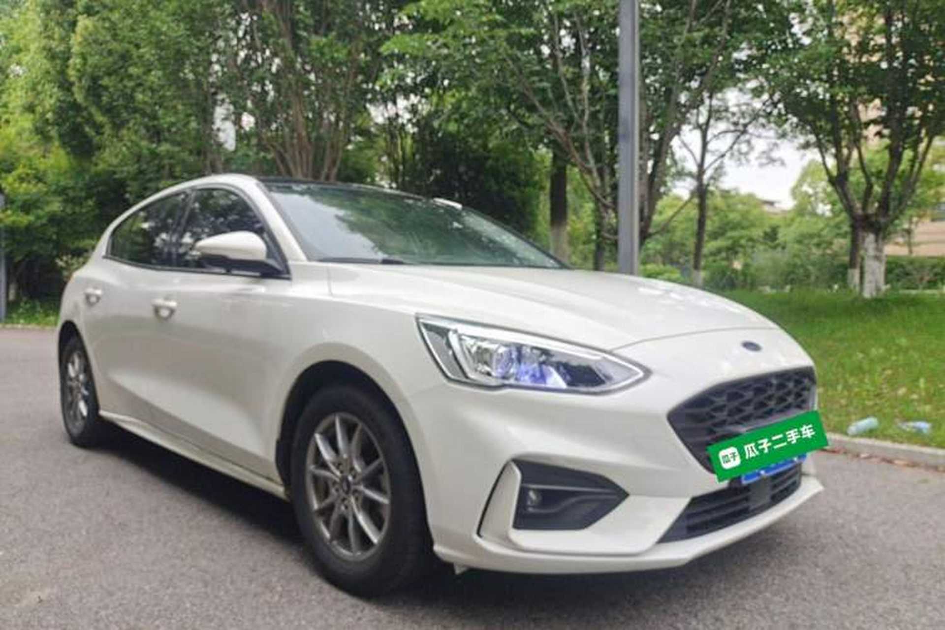 Used Ford Focus 2020 Hatchback EcoBoost 180 Automatic Trend Edition Front Right 45 Deg