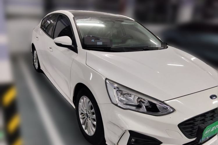 Used Ford Focus 2020 Sedan 1.5L Automatic Sharp Edition Front Right 45 Deg