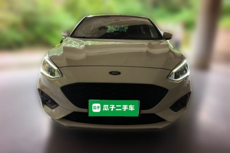 Used Ford Focus 2020 Hatchback EcoBoost 180 Automatic Trend Edition Front