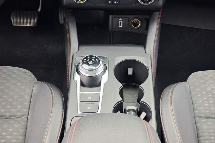 Used Ford Focus 2020 Sedan EcoBoost 180 Automatic ST Line Gear Lever