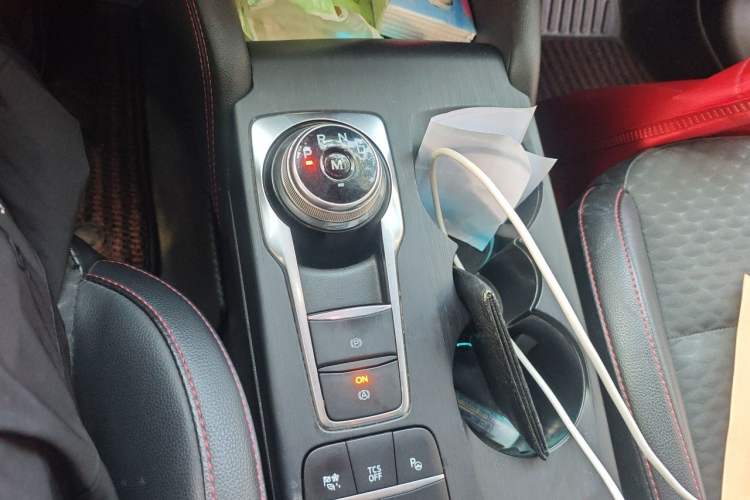 Used Ford Focus 2020 Hatchback EcoBoost 180 Automatic ST Line Gear Lever