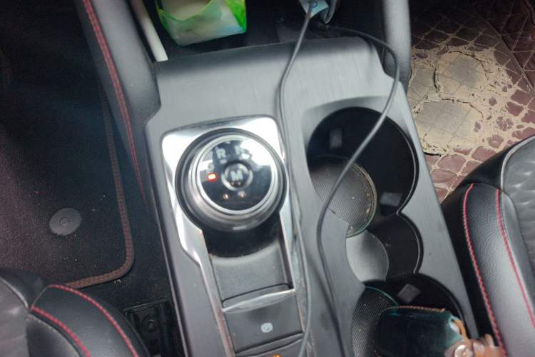 Used Ford Focus 2020 Sedan EcoBoost 180 Automatic ST Line Gear Lever