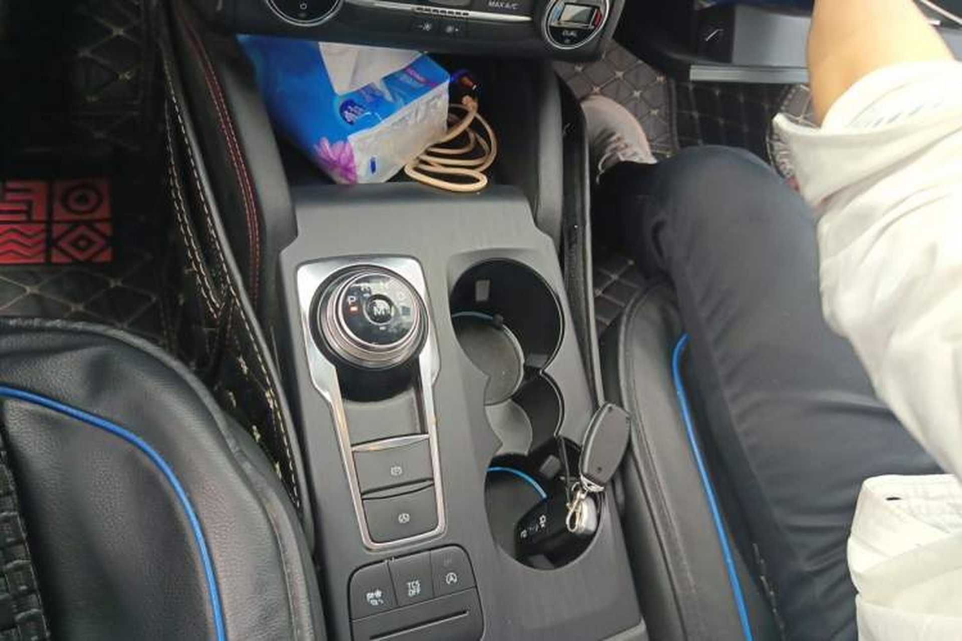 Used Ford Focus 2020 Sedan EcoBoost 180 Automatic ST Line Gear Lever