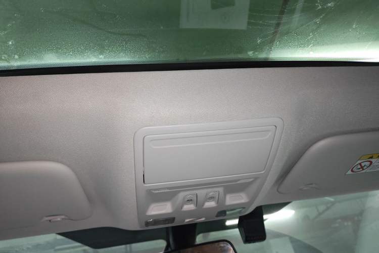Used Ford Focus 2020 Sedan EcoBoost 180 Automatic Trend Edition Headliner