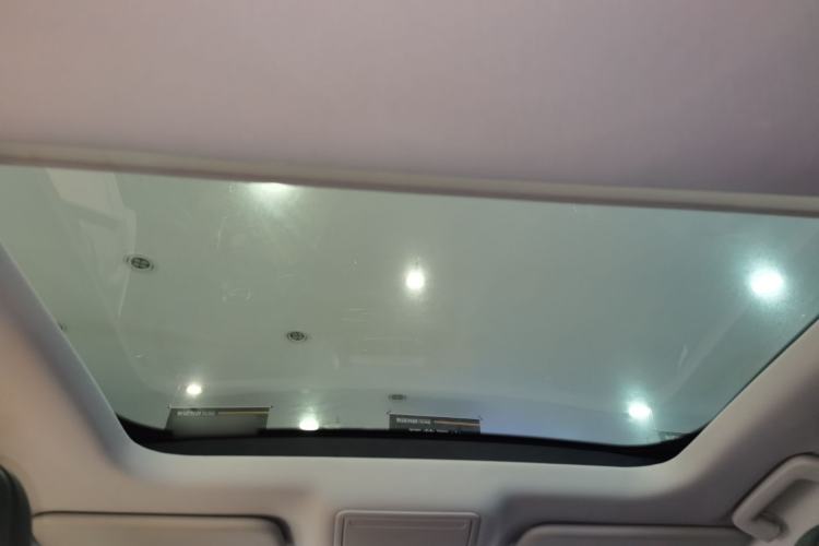 Used Ford Focus 2020 Hatchback EcoBoost 180 Automatic Trend Edition Headliner