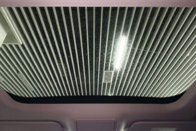 Used Ford Focus 2020 Hatchback 1.5L Automatic Sharp Edition Headliner